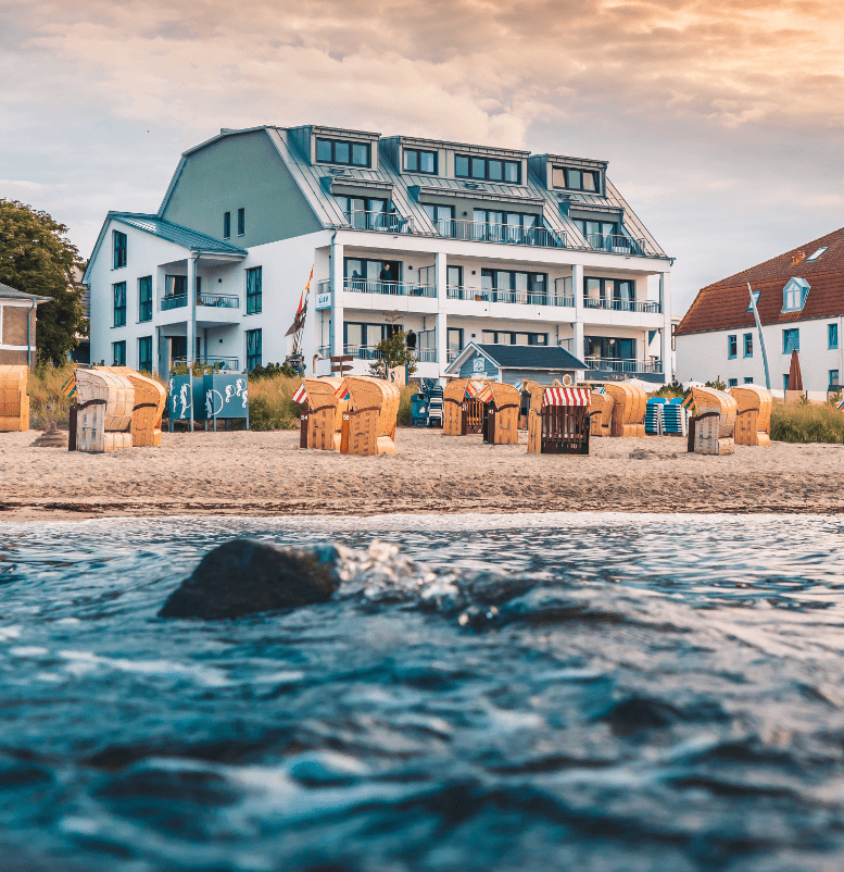 Strandhotel LUV in Niendorf / Ostsee Hotelansicht